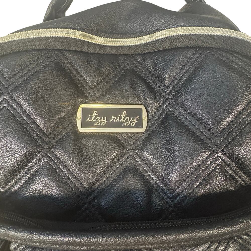 Itzy Ritzy Boss Diaper Bag Backpack Black Quilted Vegan Leather - Picture 7 of 13